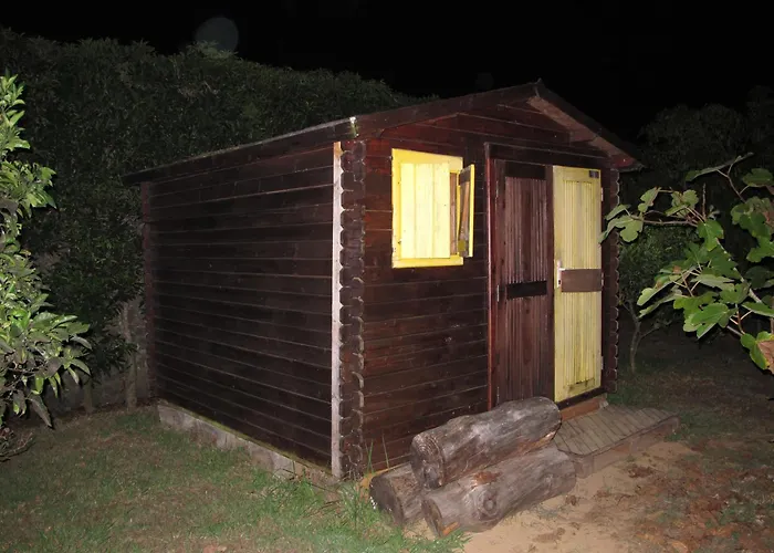 Parque De Campismo Rural Quinta Laranjeiras キャンプ場 *