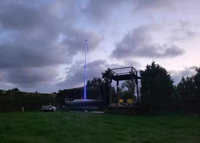 Parque De Campismo Rural Quinta Laranjeiras キャンプ場