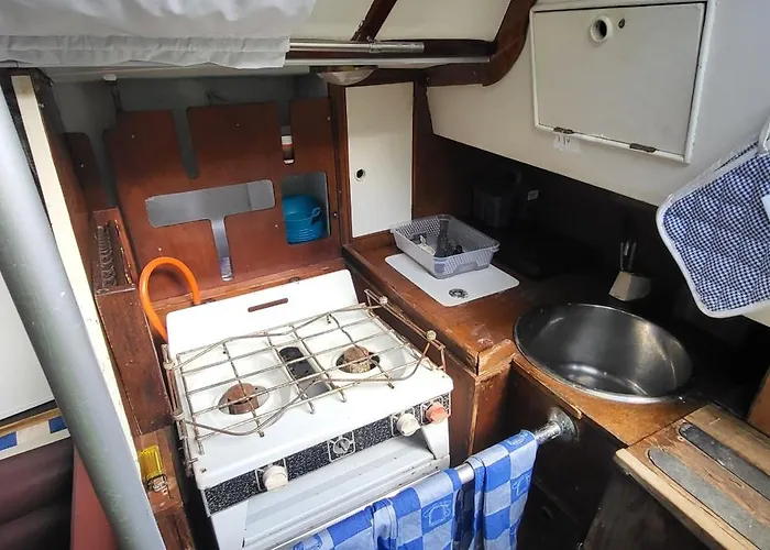 Parque De Campismo Rural Quinta Laranjeiras キャンプ場 リベイラ・グランデ