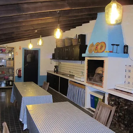 Parque De Campismo Rural Quinta Laranjeiras * هيبيرا غْريندي